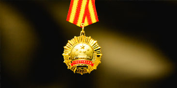 喜報!我公司砌體班組長梁德才榮獲“河南省五一勞動獎?wù)隆?></a>
			<p>近日，河南省總工會印發(fā)《關(guān)于表彰2021年河南省五一勞動獎和河南省工人先鋒號的決定》, 我公司砌體班組長梁德才榮獲“河南省五一勞動獎?wù)隆?。梁德...</p>
			<a href=