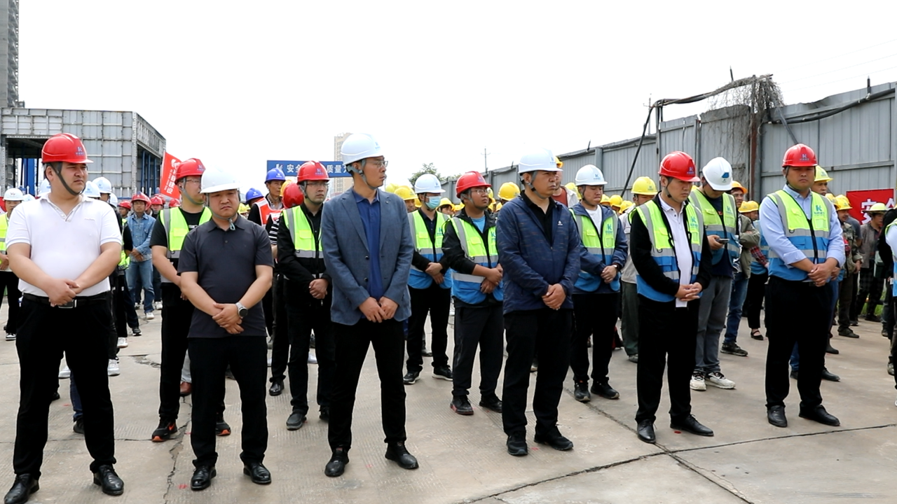 “人人講安全，個個會應急”